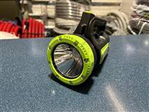 Rucne Nabijatelne LED svietidlo M9951155.jpeg